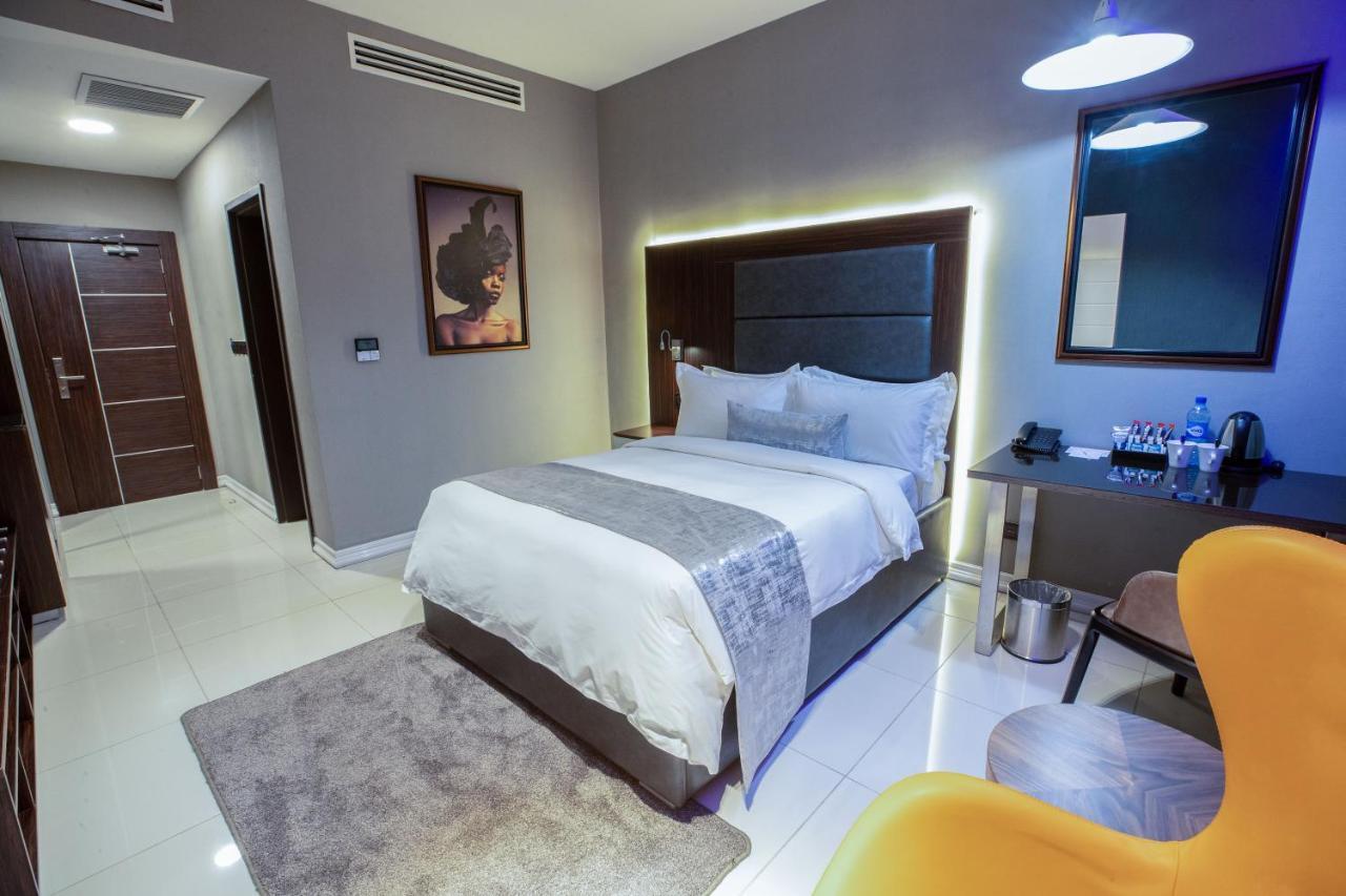 Bon Hotel Tripod Owerri Exterior foto